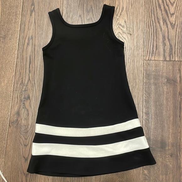 Girls Sleeveless Dress - Picture 1 of 3